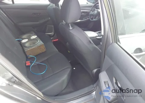 2025 Nissan Sentra S z USA, uszkodzony, nr VIN 3N1AB8BV6SY270013